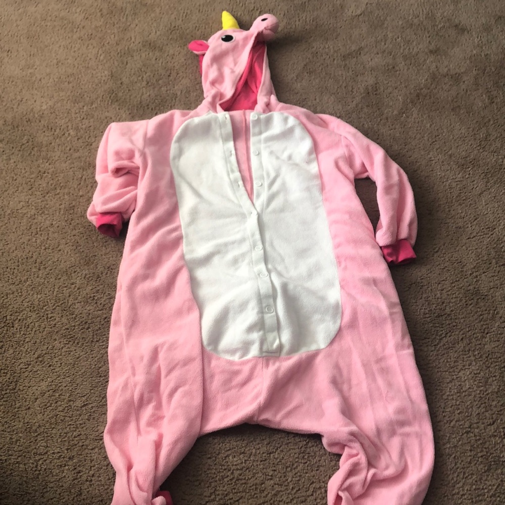 Unicorn onesie size small- no rips or tears or smells